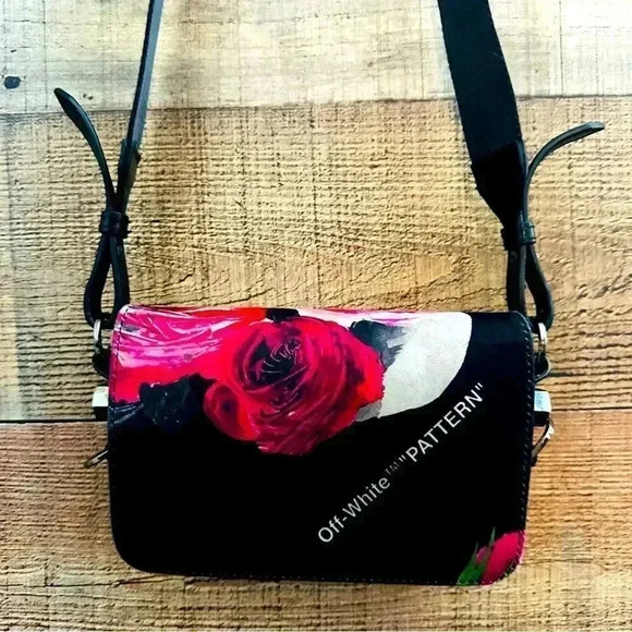 Authentic Off White Pattern Silk Floral Purse - Picture 2 of 14